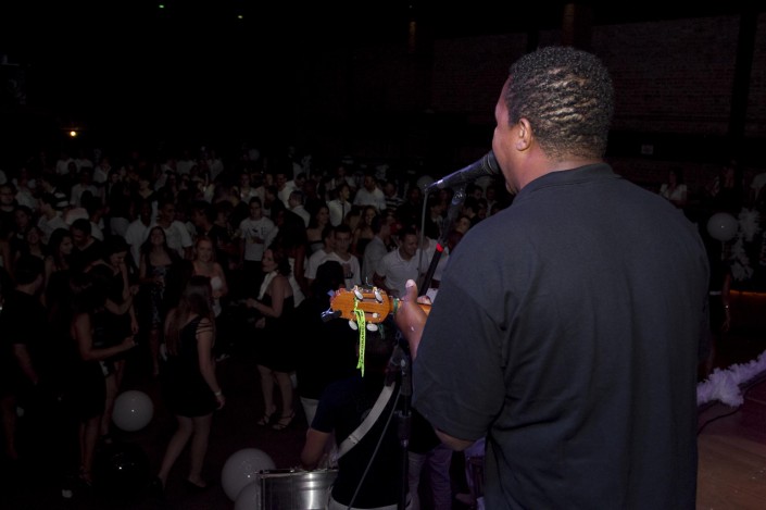 Festa de Final de Ano HSBC - Status Samba Show