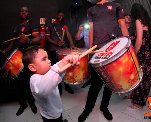 Convidado Mirim Interagindo com Repinique