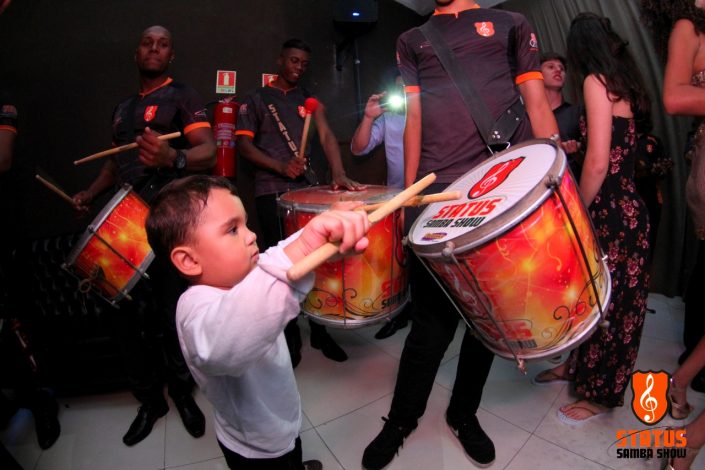 Convidado Mirim Interagindo com Repinique